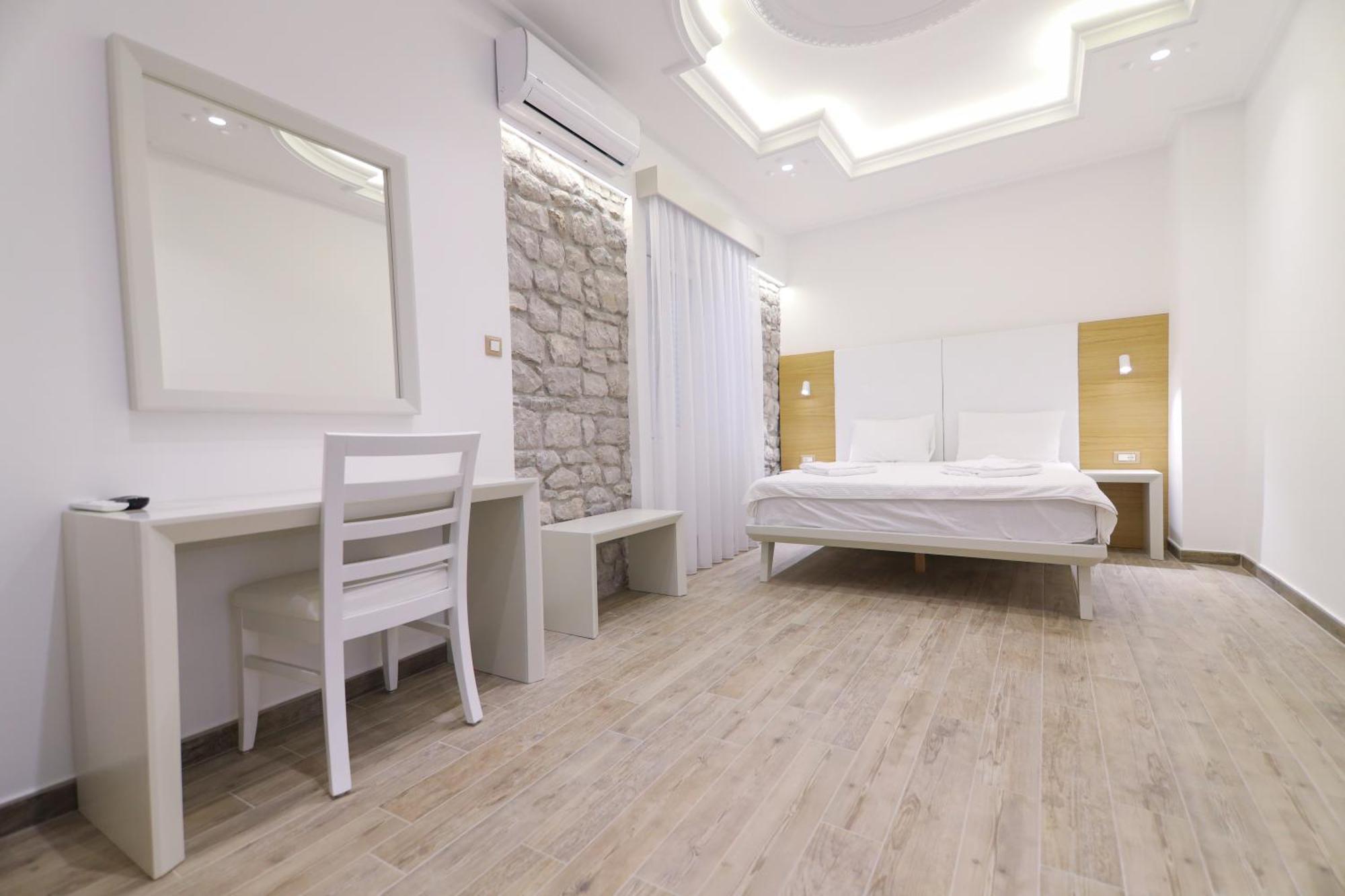 Hotel Rr Херцег-Нови Экстерьер фото
